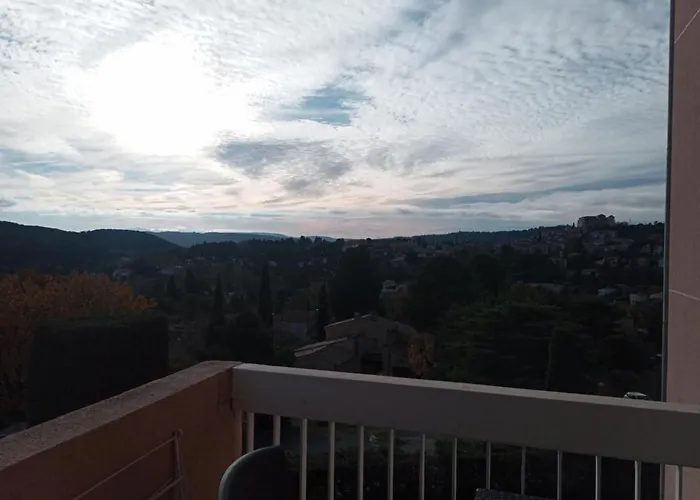 Lumineux Renove Apartment Greoux-les-Bains